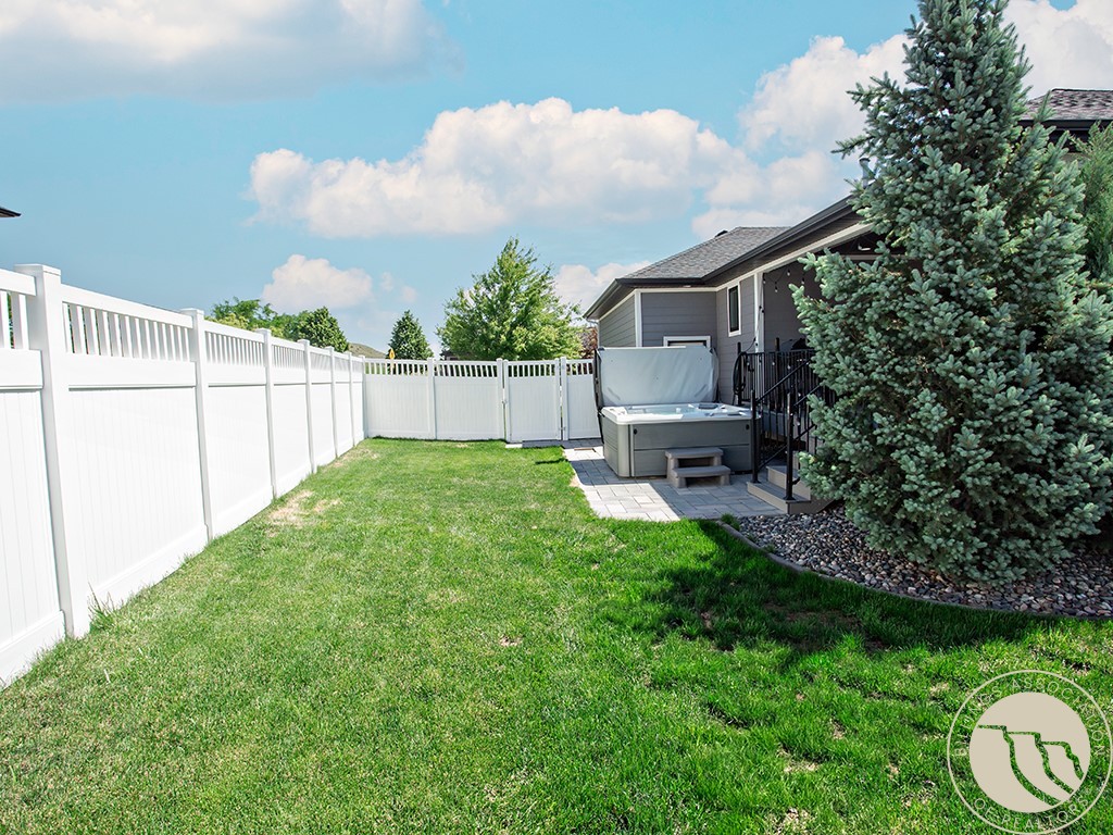 3212 Peregrine Lane