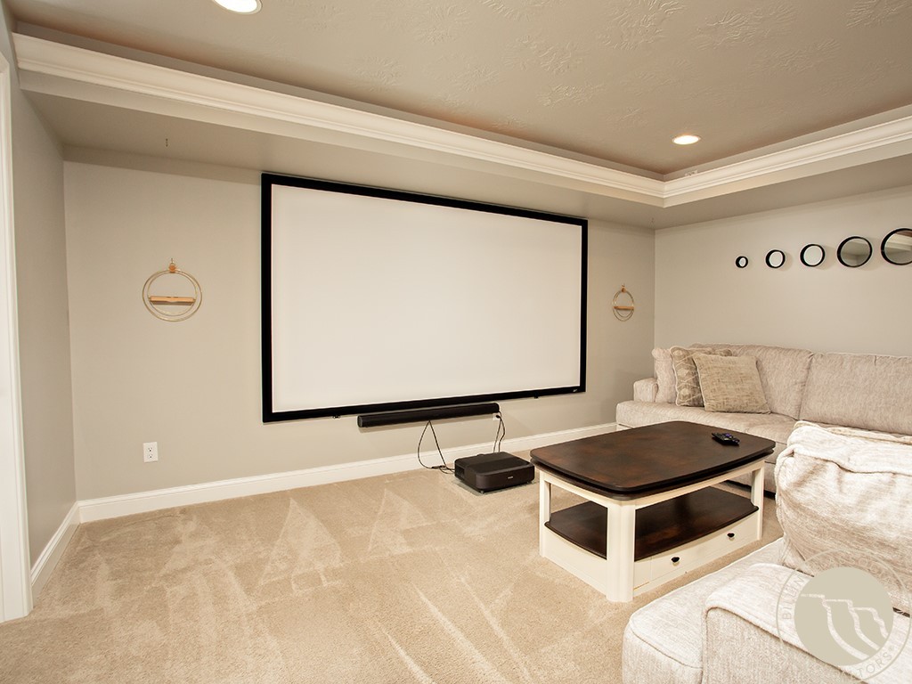 3212 Peregrine Lane