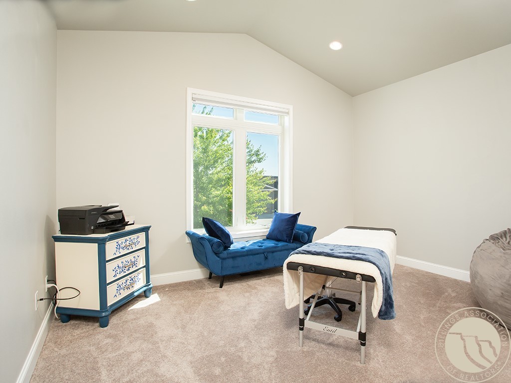 3212 Peregrine Lane