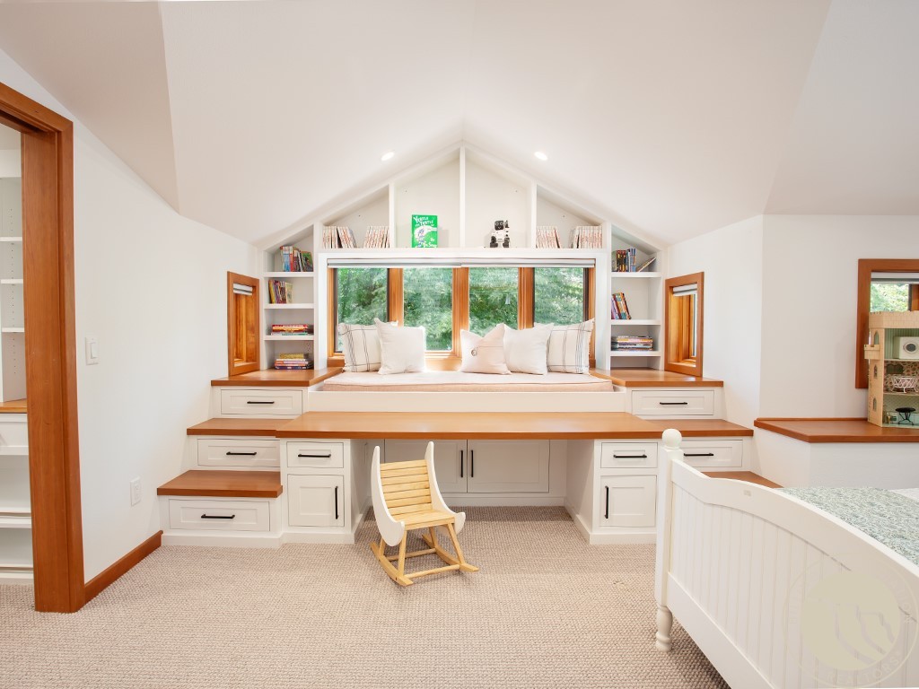 3106 Smokey Lane