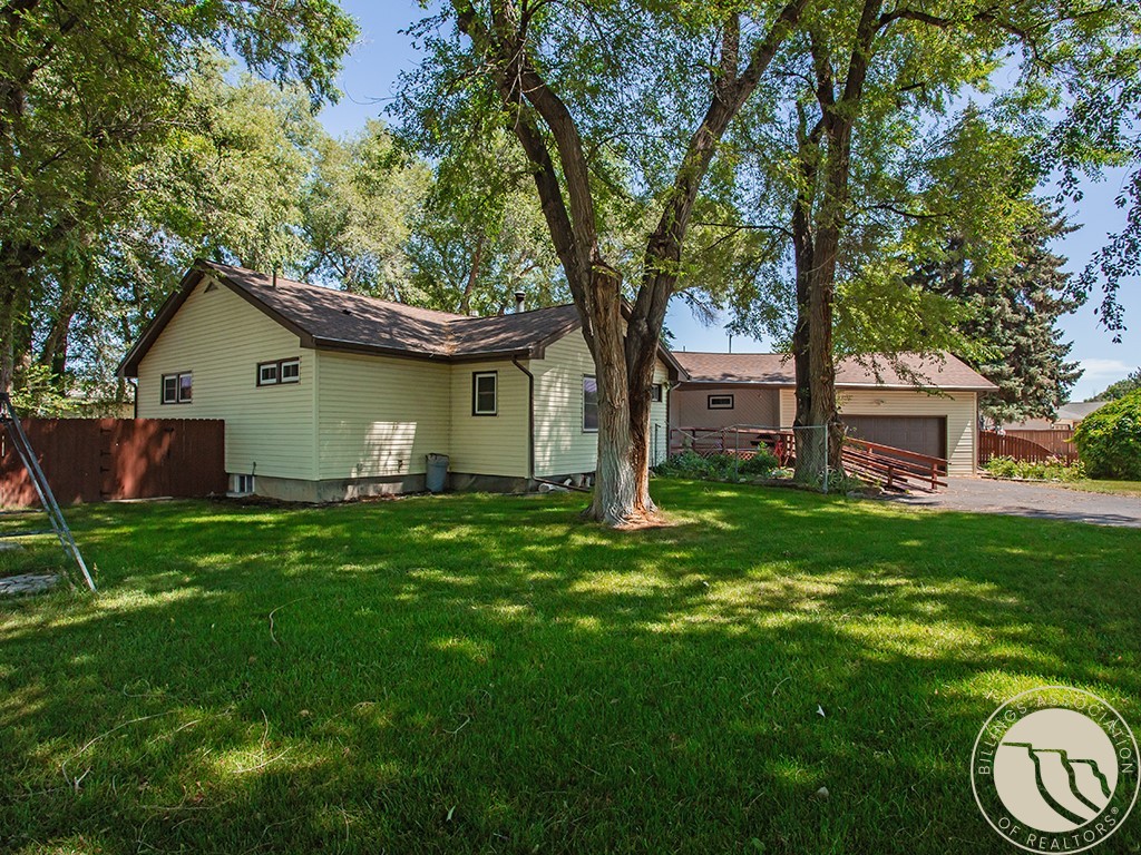 3203 Lynn Ave