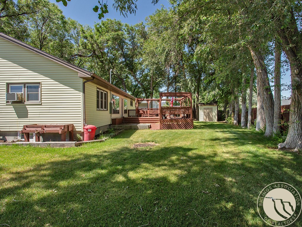 3203 Lynn Ave