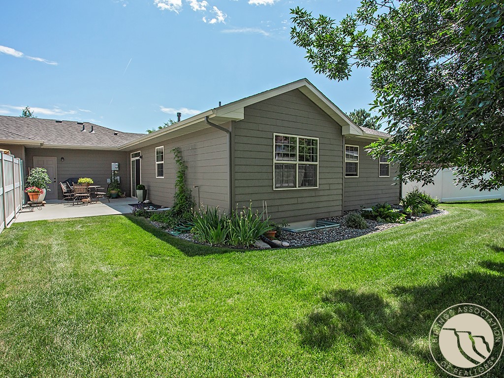 1790 Golf Drive