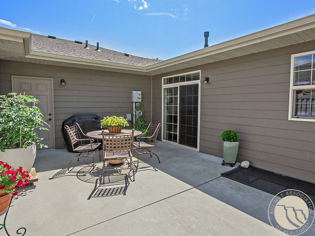 1790 Golf Drive