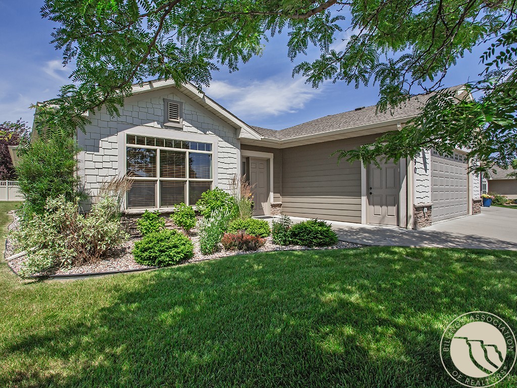 1790 Golf Drive