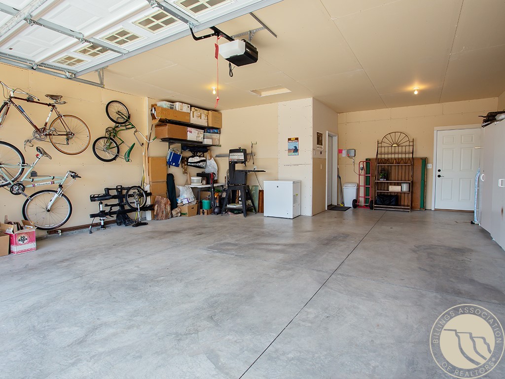 1790 Golf Drive