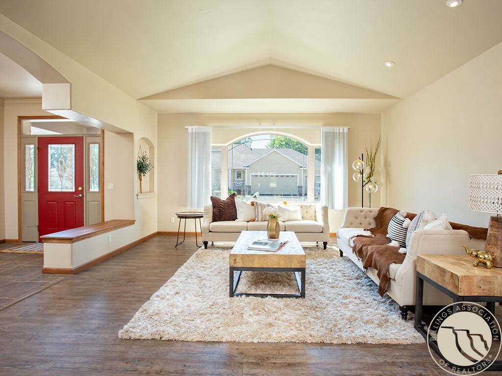 4231 Julaura Ln