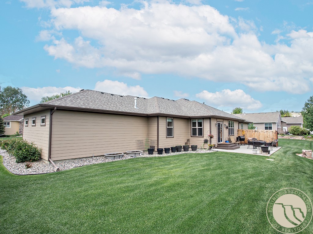 4231 Julaura Ln