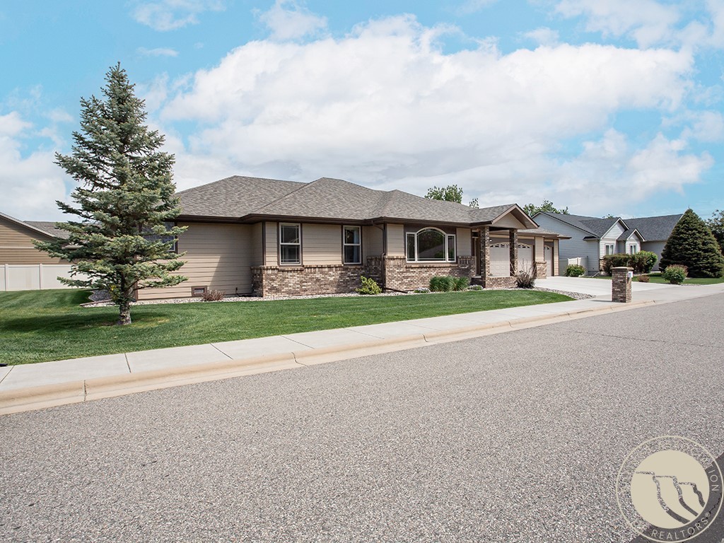 4231 Julaura Ln