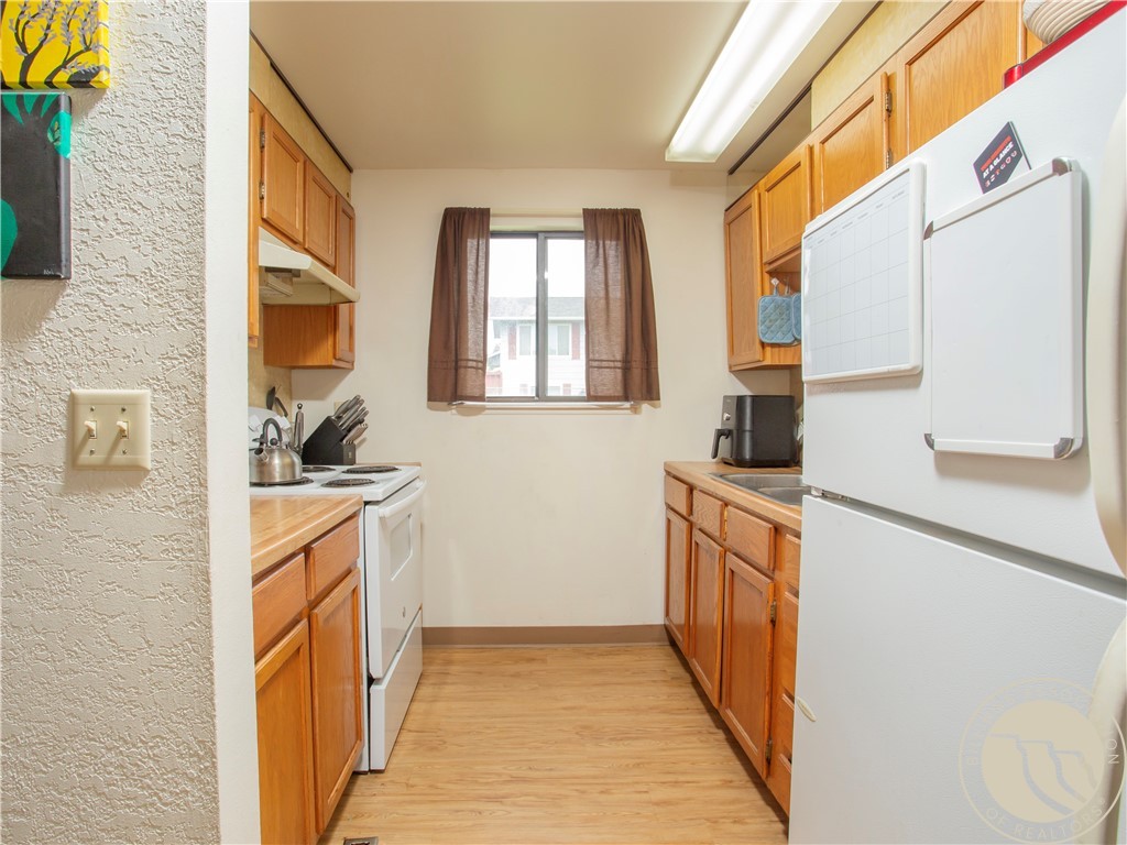 341, 343, 349, 351 Westchester Sq S