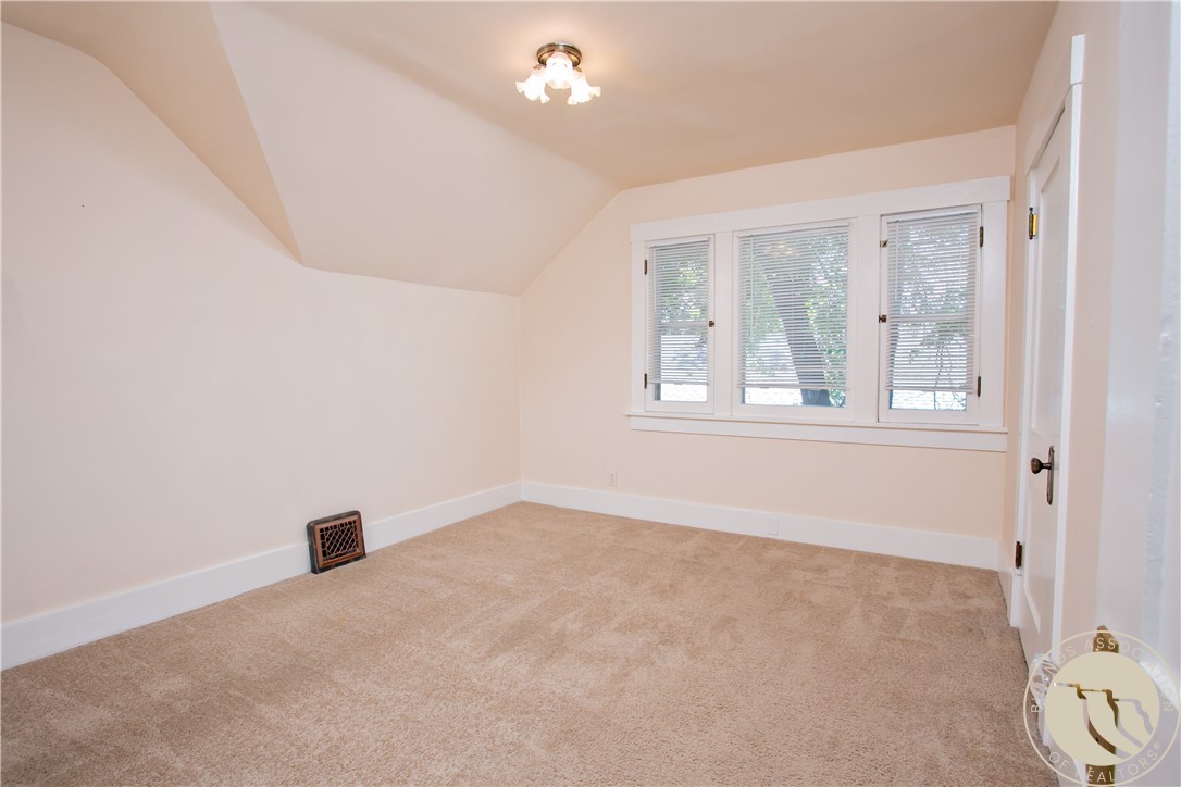 112 Wyoming Ave