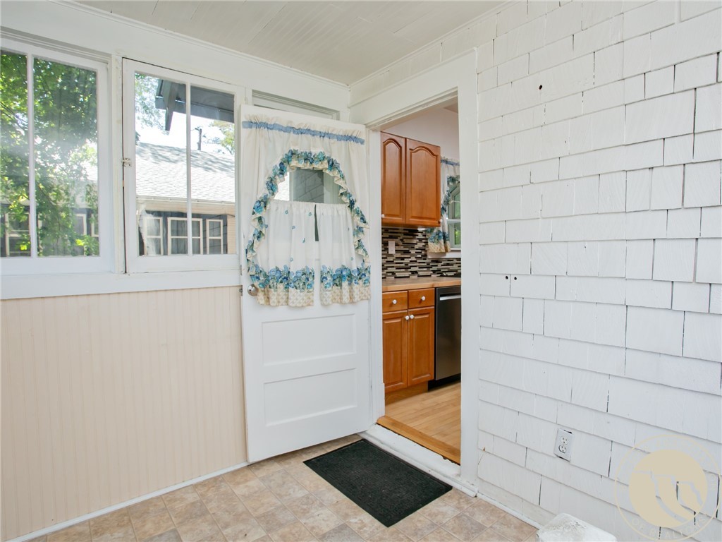 112 Wyoming Ave