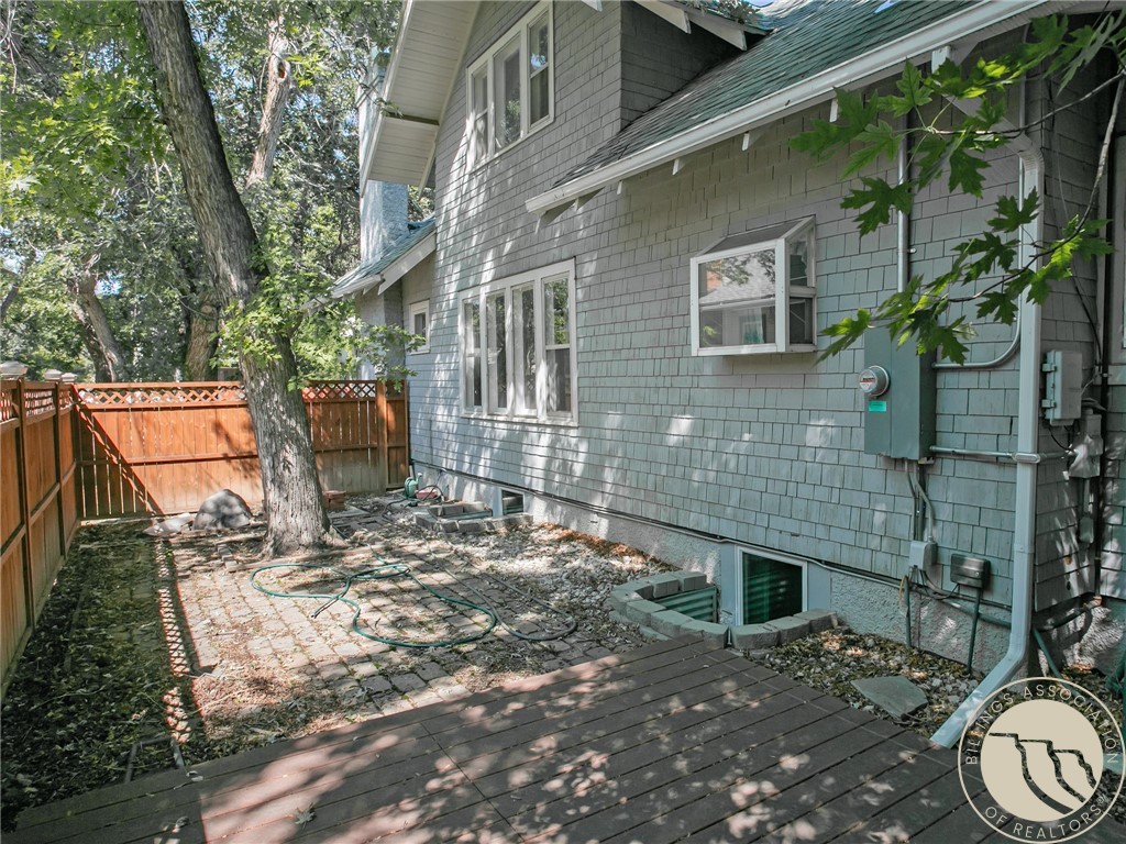 112 Wyoming Ave
