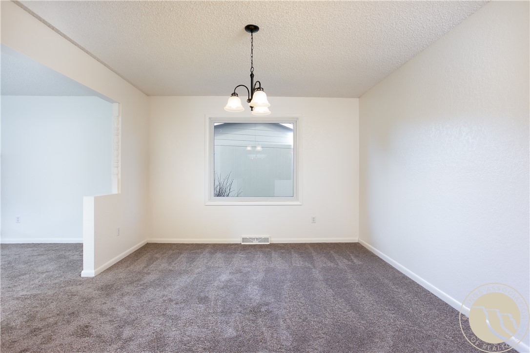 2820 Boulder Ave