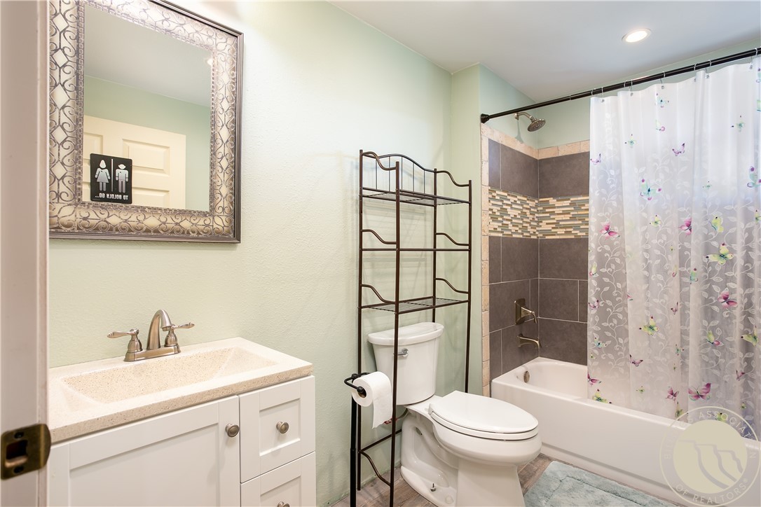 4728 Clapper Flat Rd