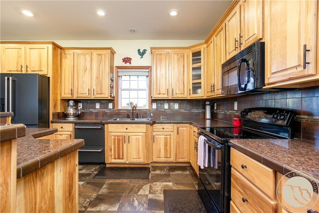 4728 Clapper Flat Rd