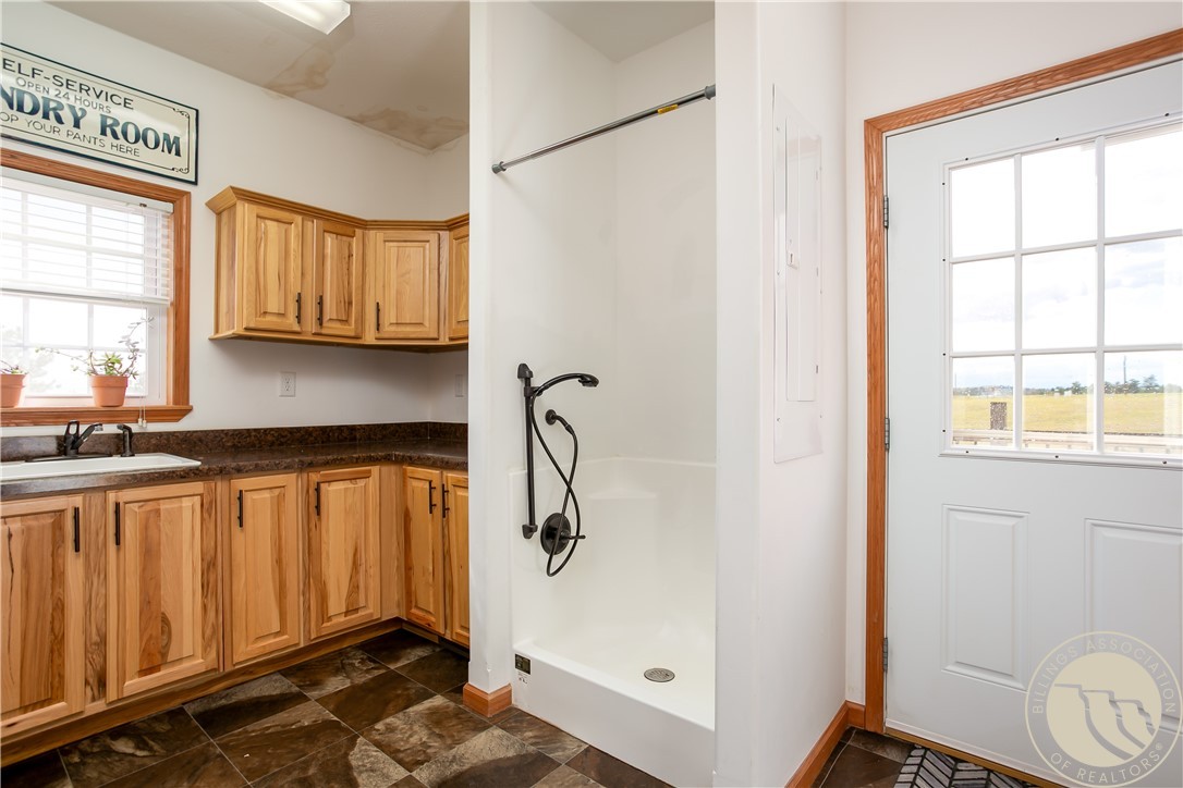 4728 Clapper Flat Rd