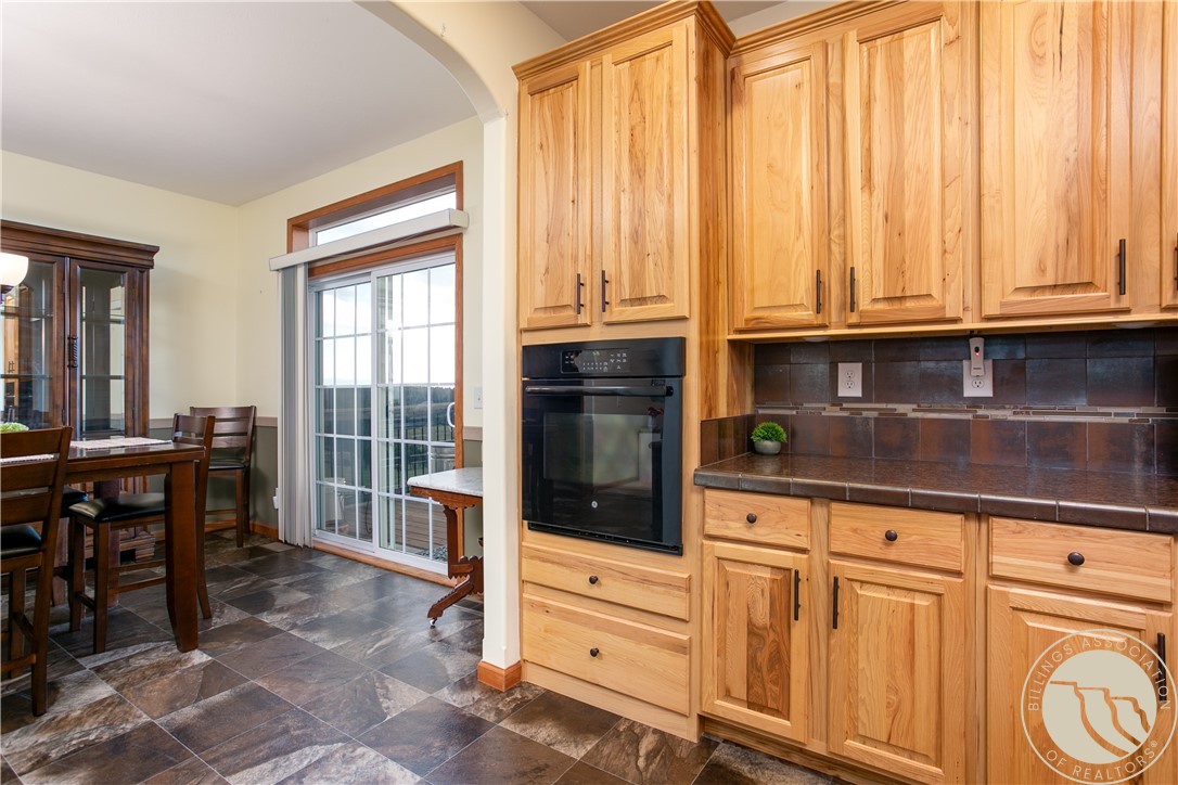 4728 Clapper Flat Rd