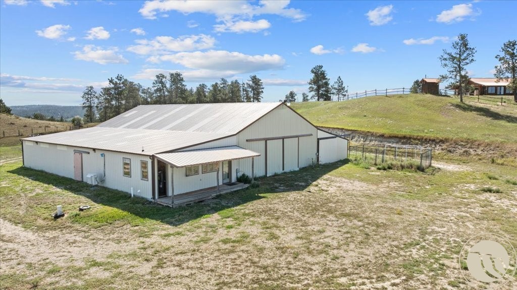 16167 Hwy 12 W