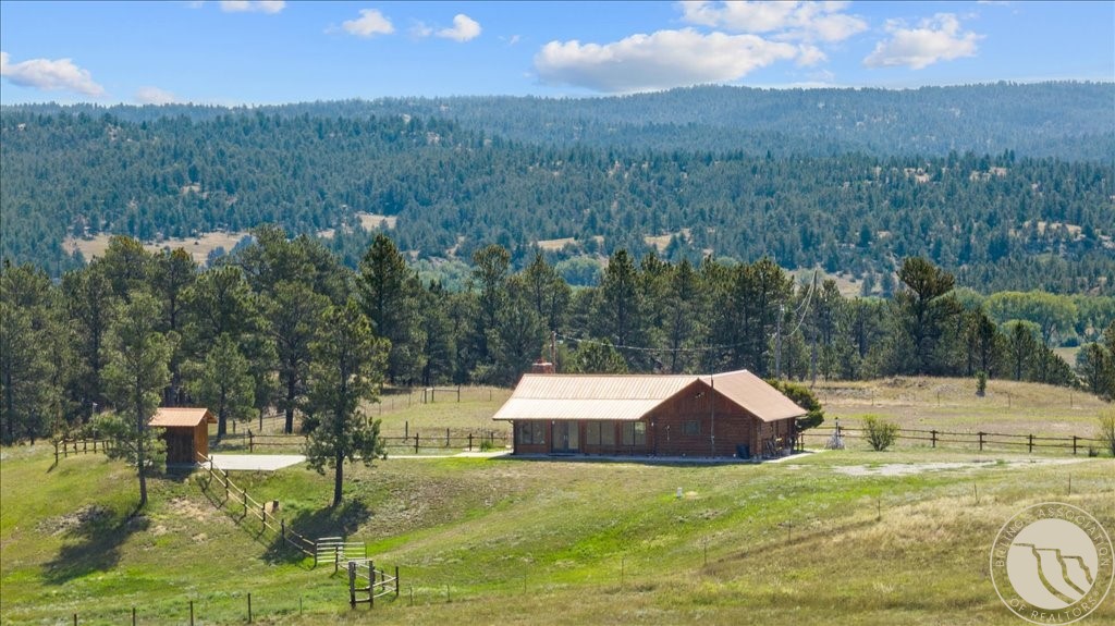 16167 Hwy 12 W