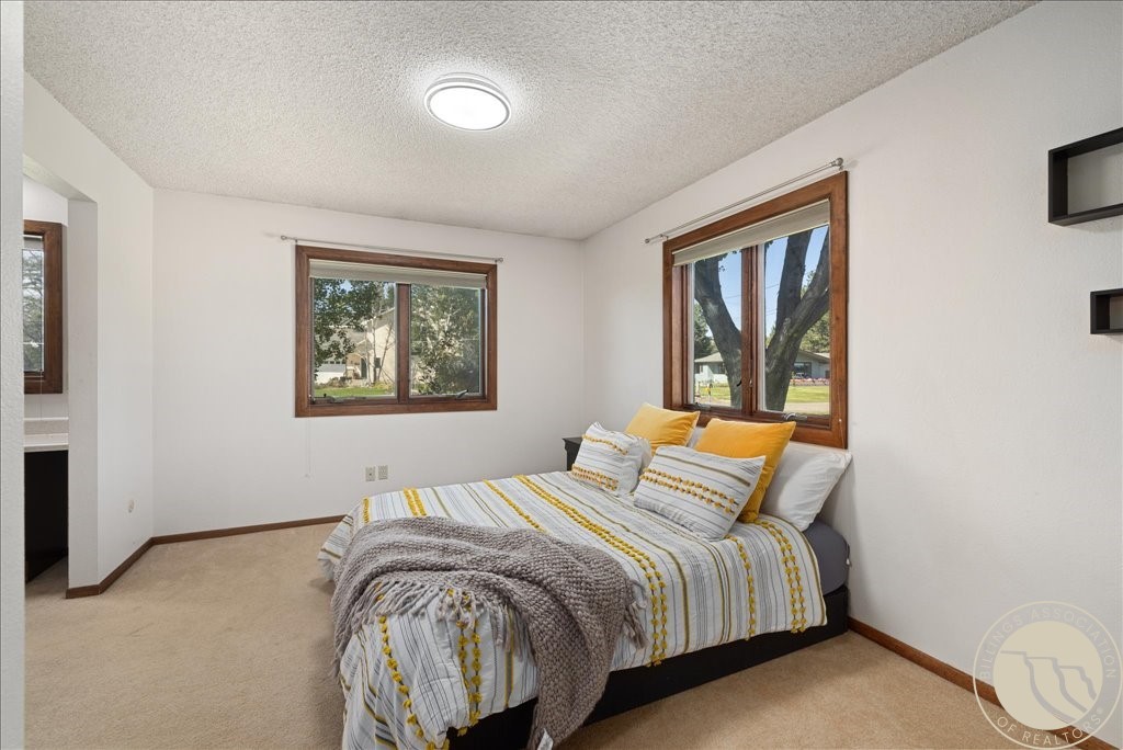 524 3rd Ave SW