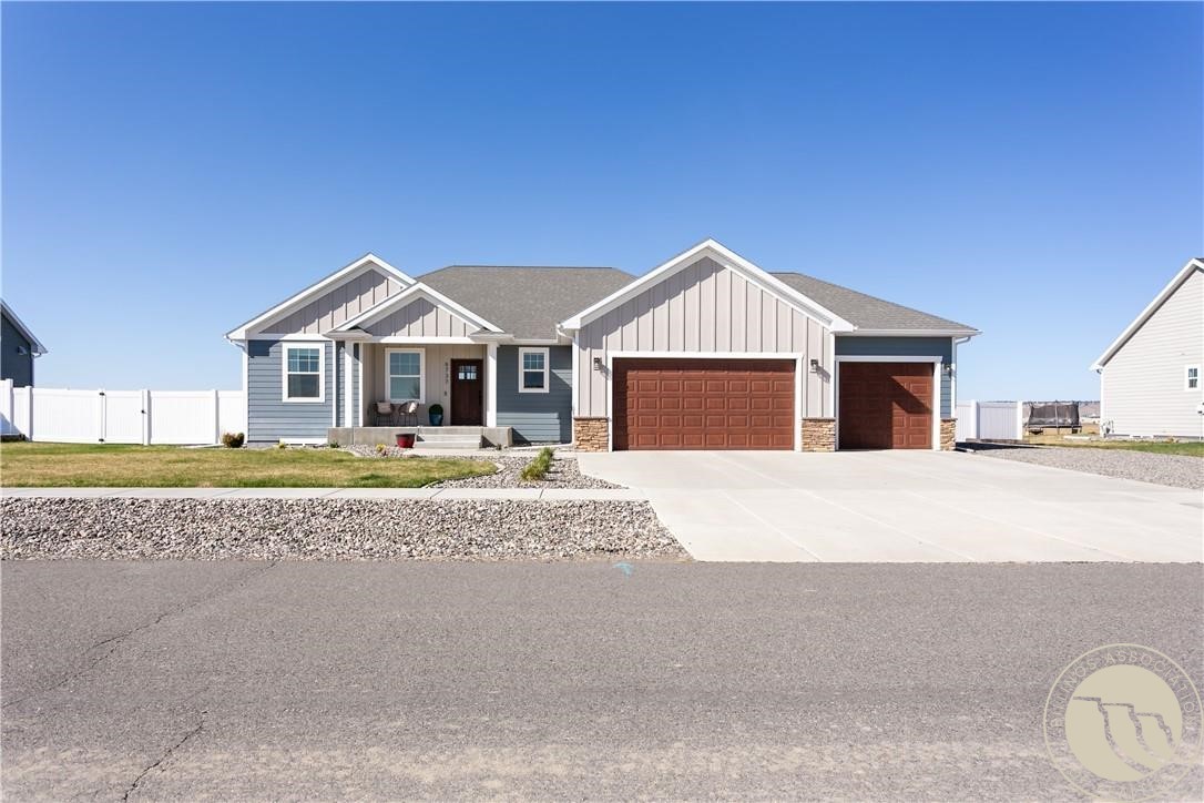 6737 Skycrest Dr