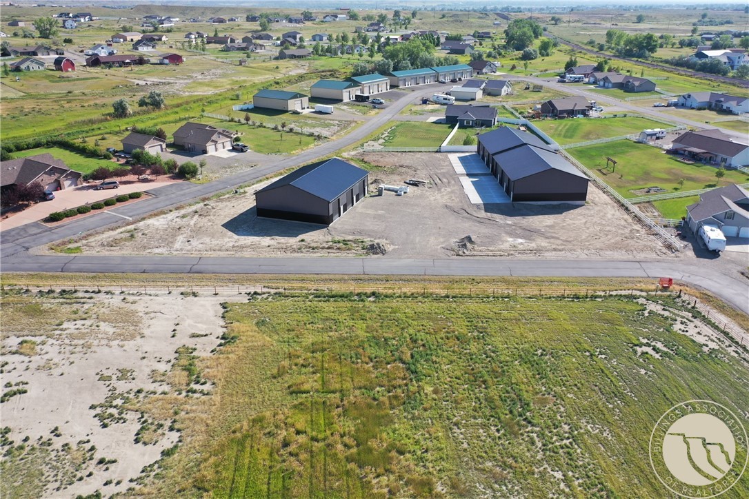 7622 N Leopard Ave #3