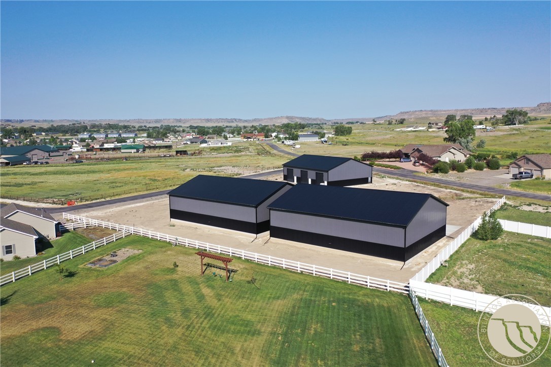 7622 N Leopard Ave #3