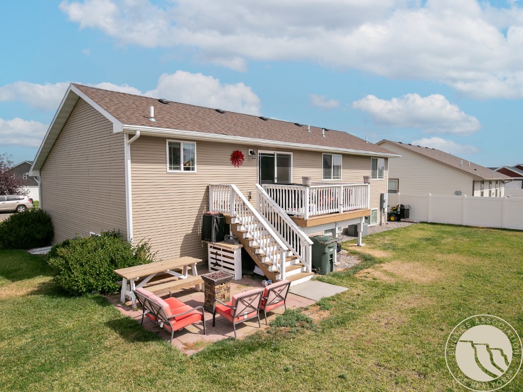 1414 Benjamin Blvd