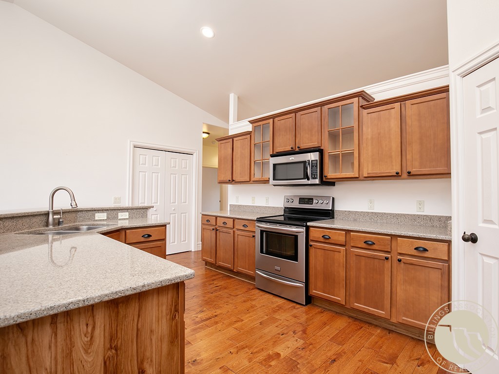 3441 Castle Pines Dr