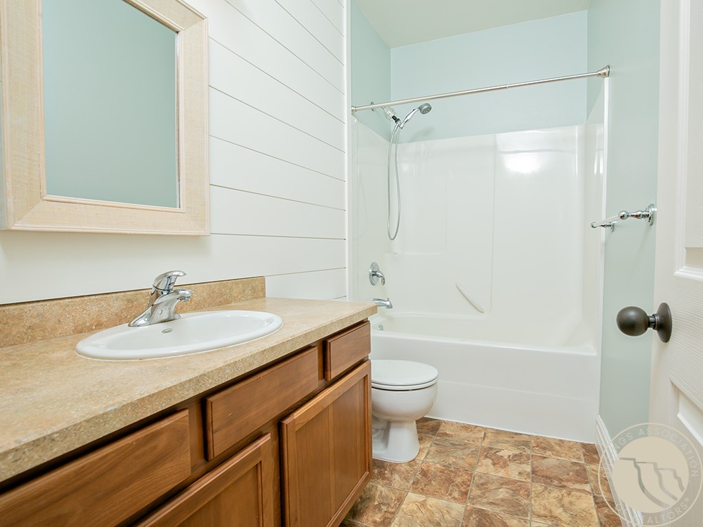 3441 Castle Pines Dr