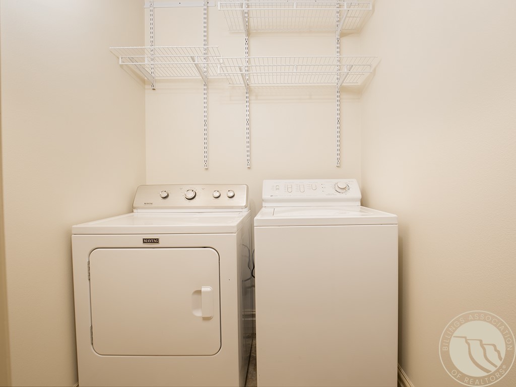 3441 Castle Pines Dr