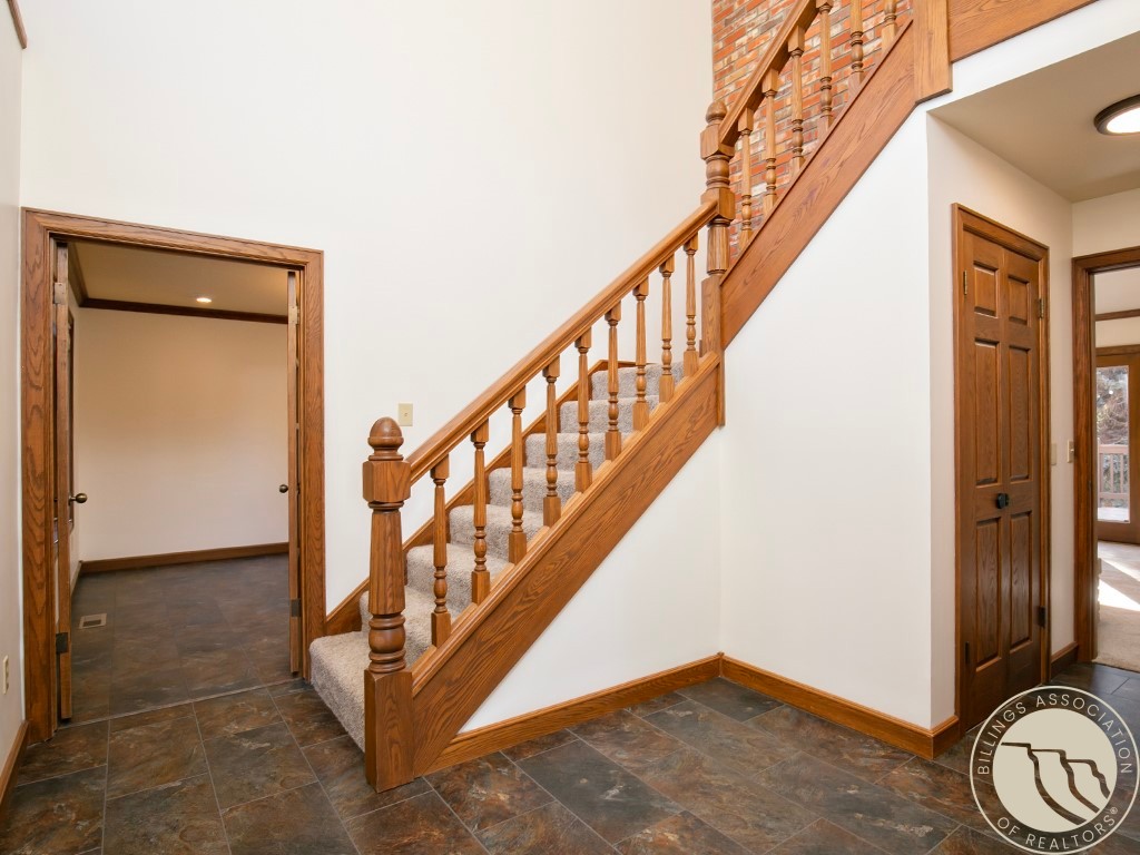 2800 Gregory Drive S