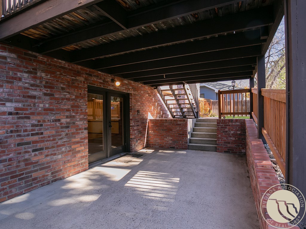 2800 Gregory Drive S