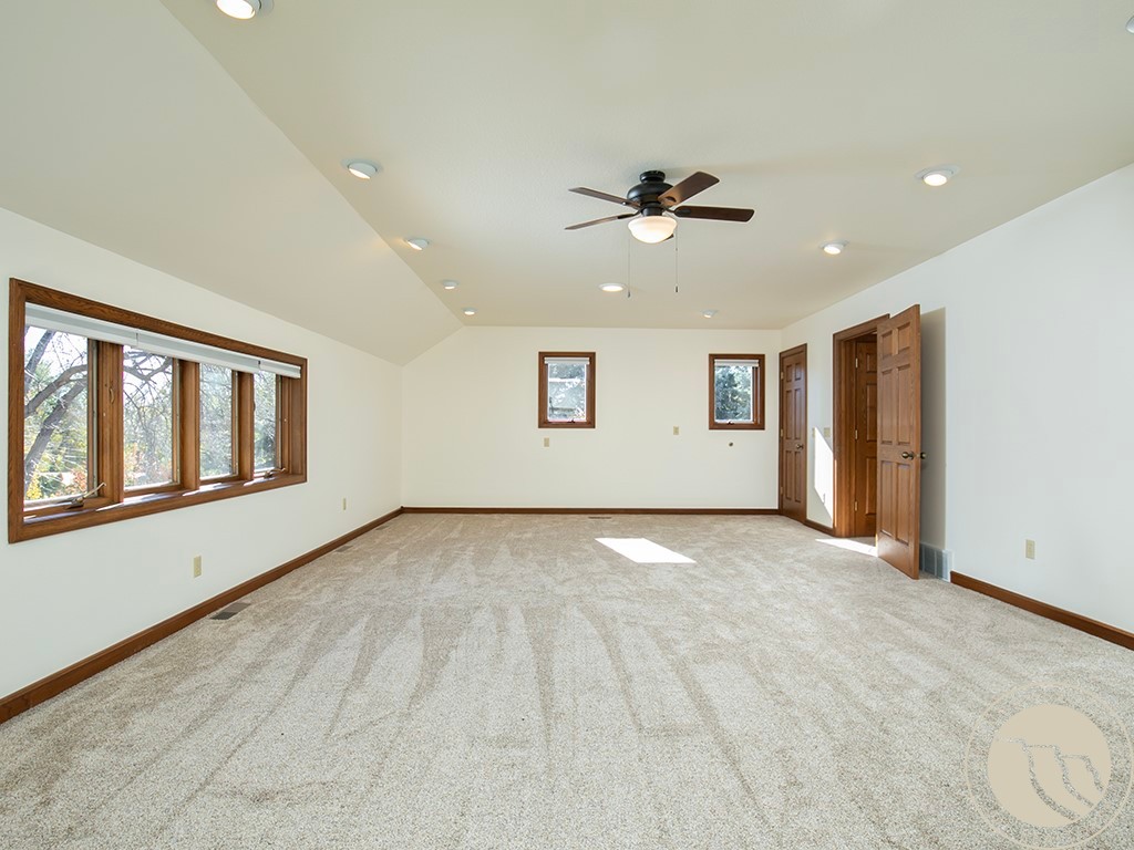 2800 Gregory Drive S