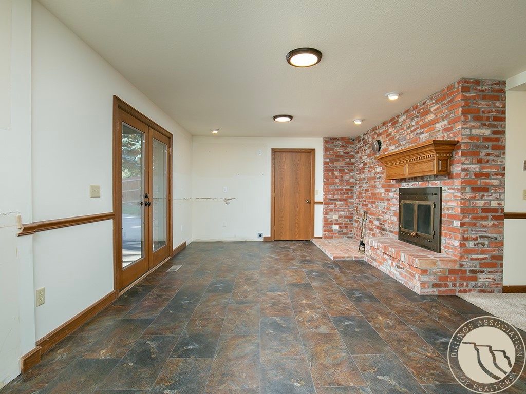 2800 Gregory Drive S