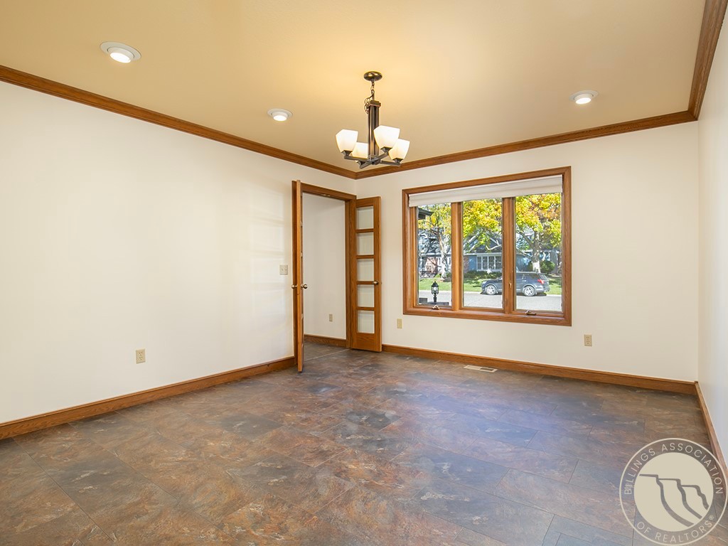 2800 Gregory Drive S