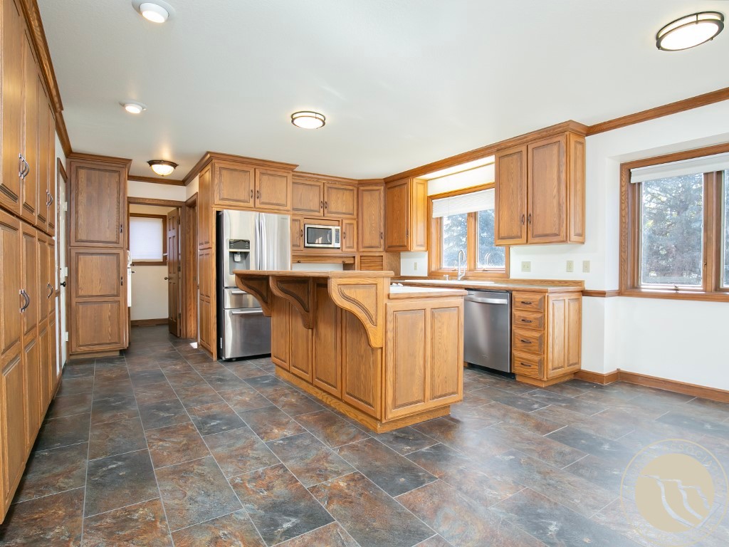 2800 Gregory Drive S