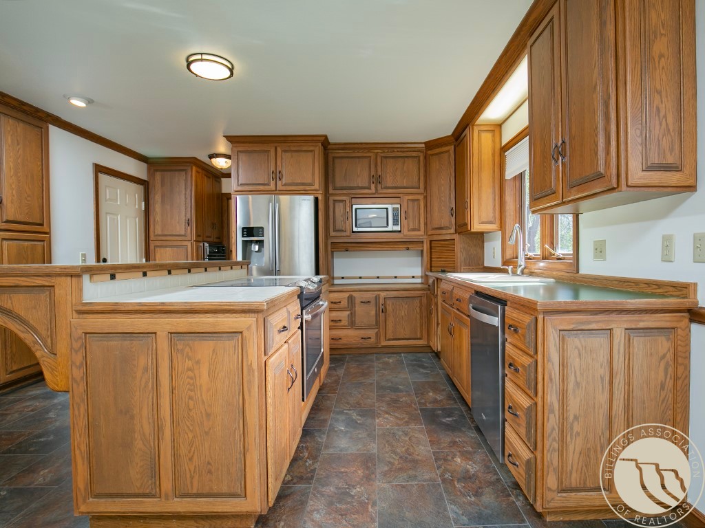 2800 Gregory Drive S