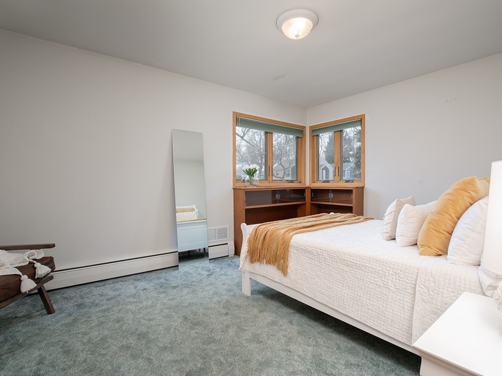 545 Beverly Hill BOULEVARD