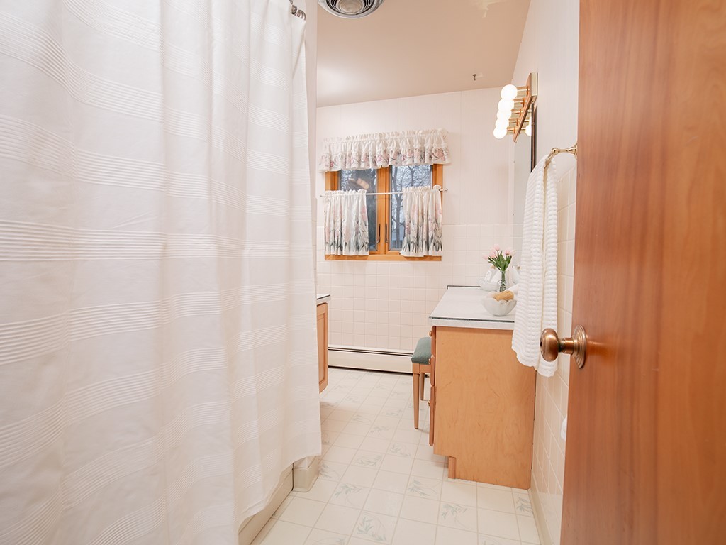 545 Beverly Hill BOULEVARD