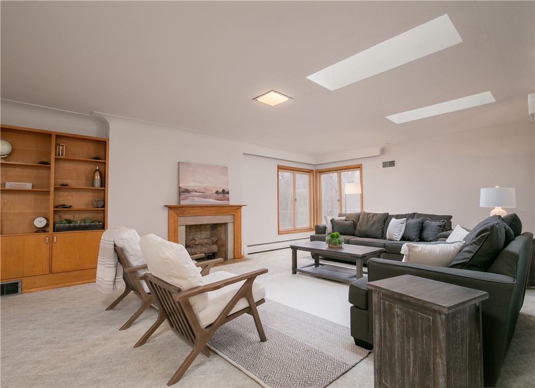 545 Beverly Hill BOULEVARD