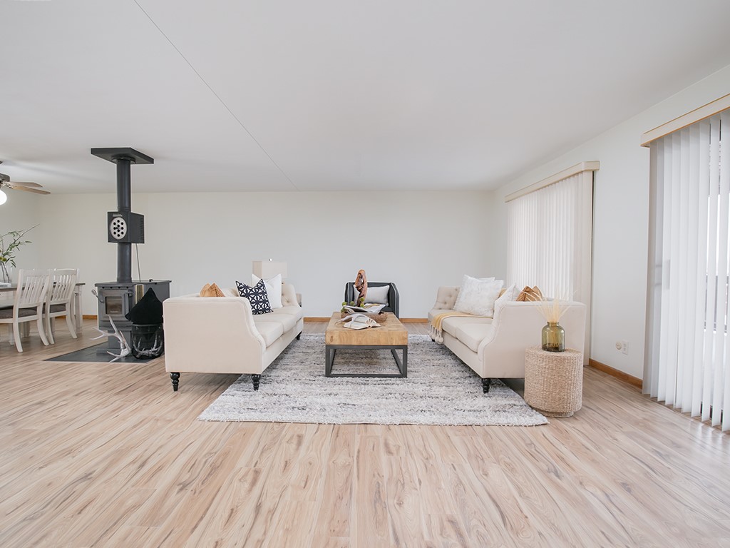 657 Valle Vista AVENUE