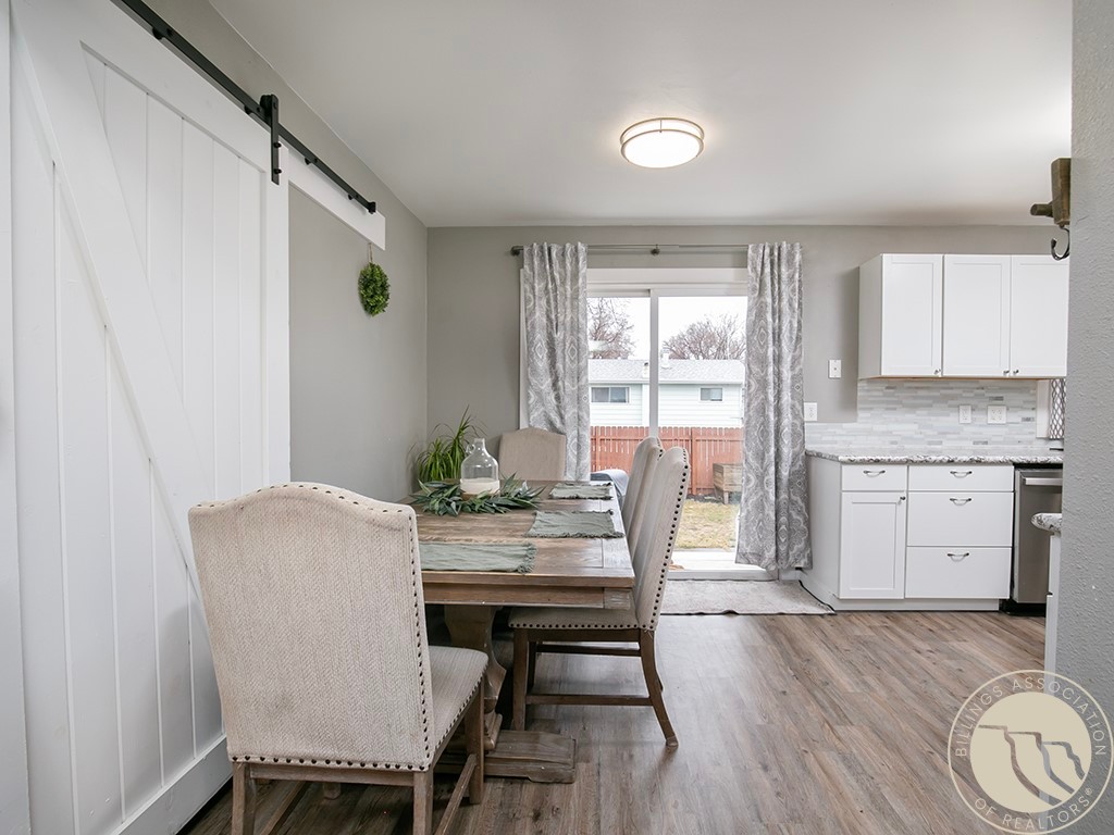 1704 Burlington AVENUE