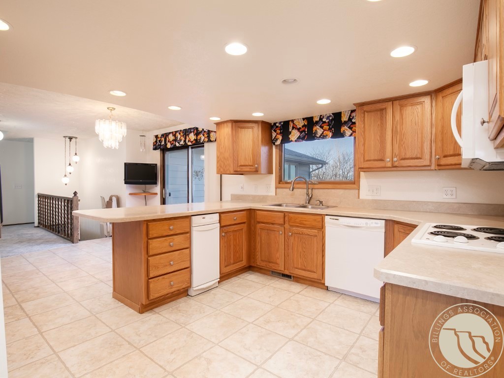 2110 Ridgeview Drive