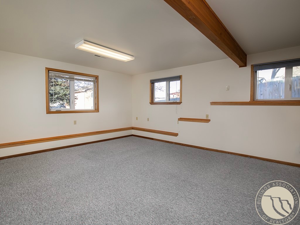 2110 Ridgeview Drive