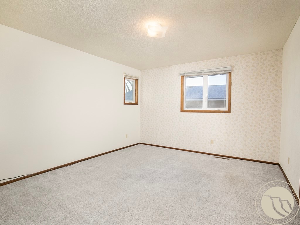 2110 Ridgeview Drive