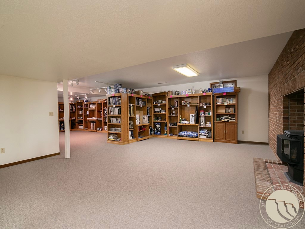 2110 Ridgeview Drive