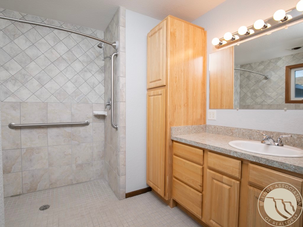 2110 Ridgeview Drive