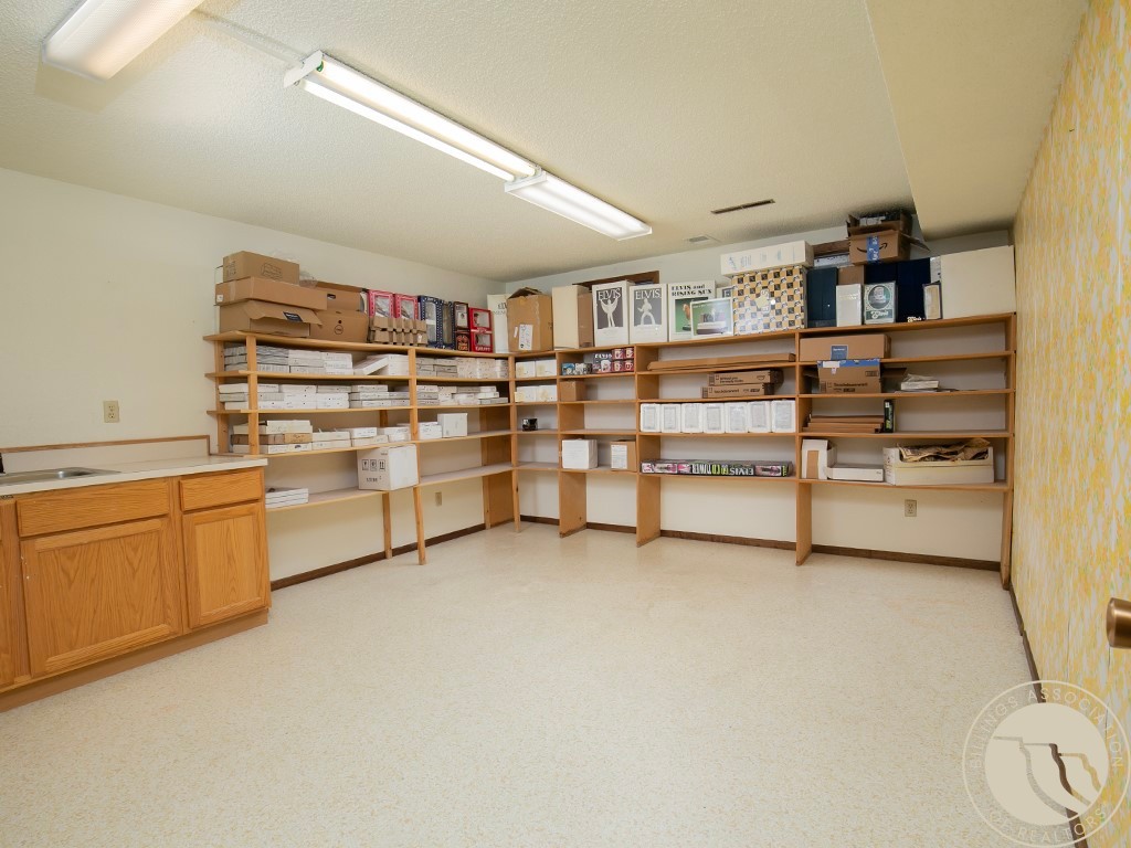 2110 Ridgeview Drive